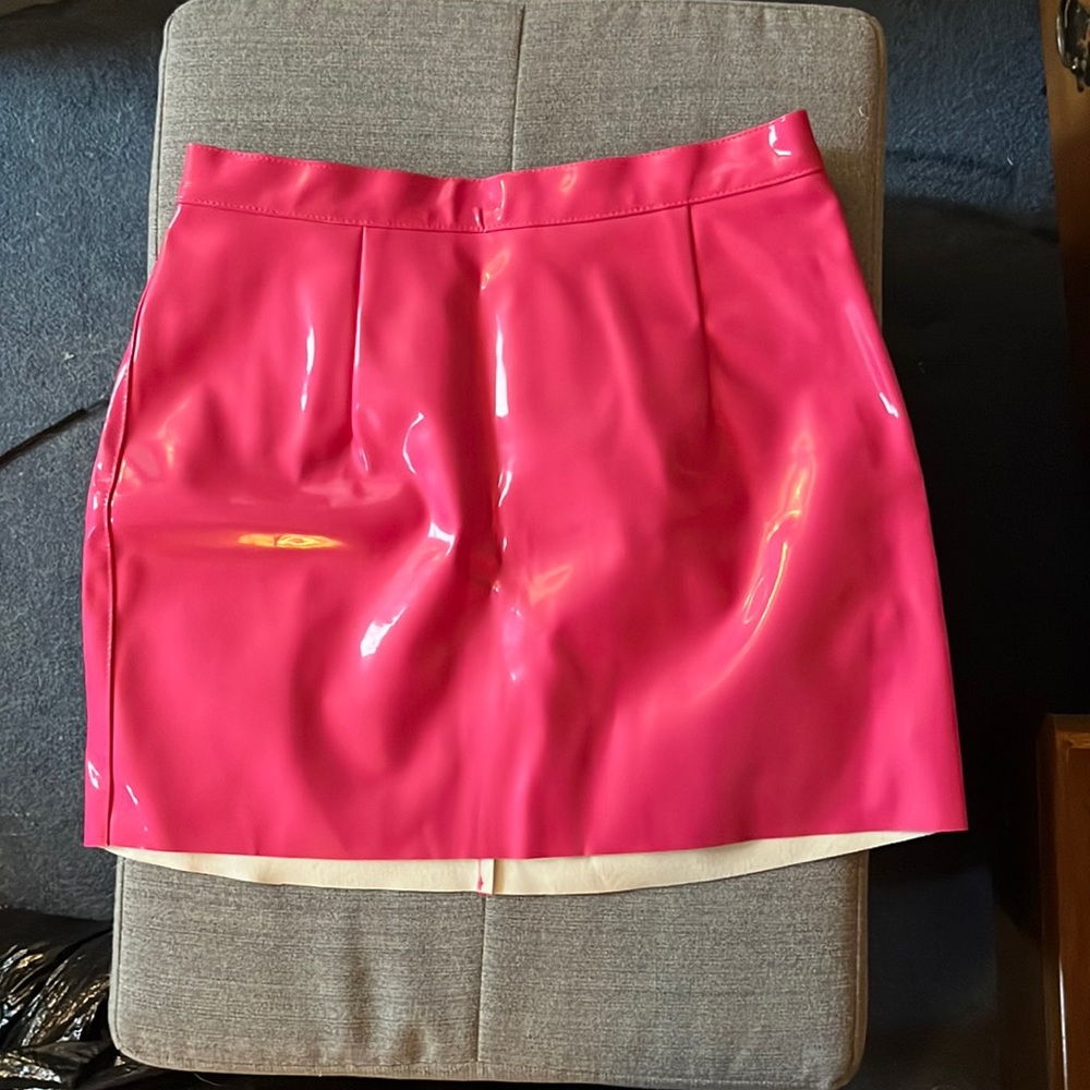 Barbie pink skirt